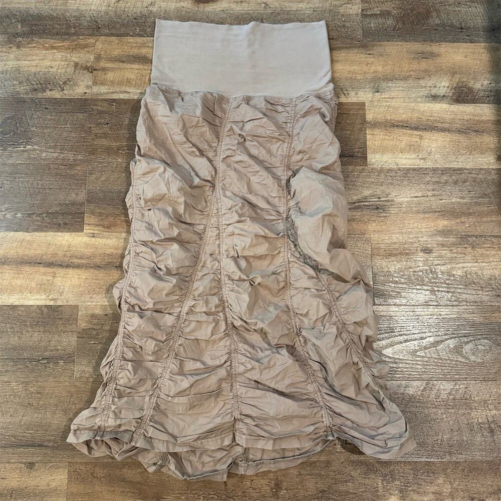 XCVI Gored Peasant Skirt M Beige Asymmetric Shirred Ruched Pull-On Stretch Midi